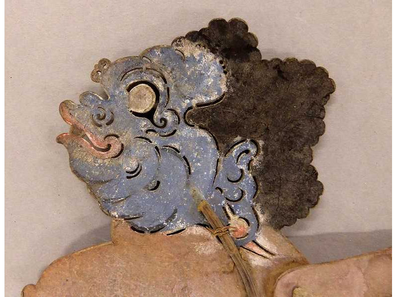 bilung-ey 215-yogya-kulon progo-head-rght-c.w.angst